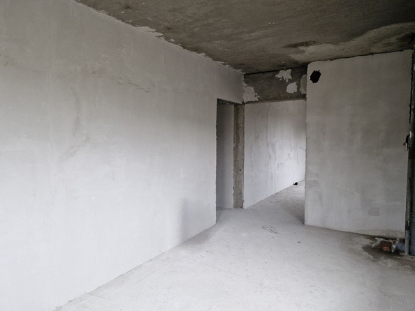 
  Продается 3-комн. квартира, 82.1 м², 7 мкр, д. 15
. Фото 8.