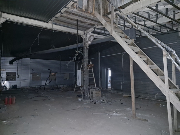 
  Продается универсальное помещение, 1078.2 м², 3 кв-л
. Фото 20.