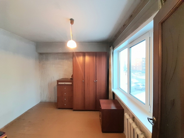 
  Продается 4-комн. квартира, 59 м², Толбухина ул, д. 64
. Фото 3.