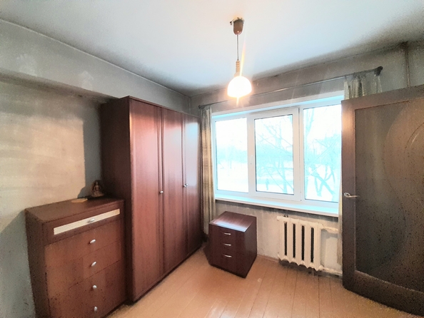 
  Продается 4-комн. квартира, 59 м², Толбухина ул, д. 64
. Фото 5.