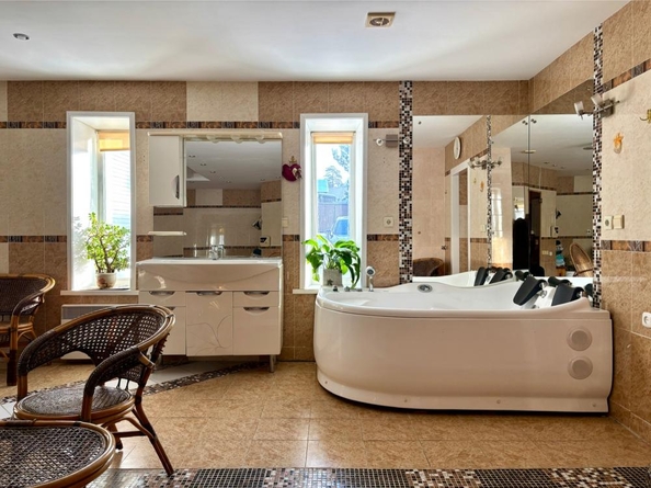 
  Продается дом 300 м². Фото 11.