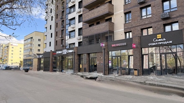 
  Продается 1-комн. квартира 44 м², в ЖК Семья, 3 очередь, б/с 6. Фото 30.