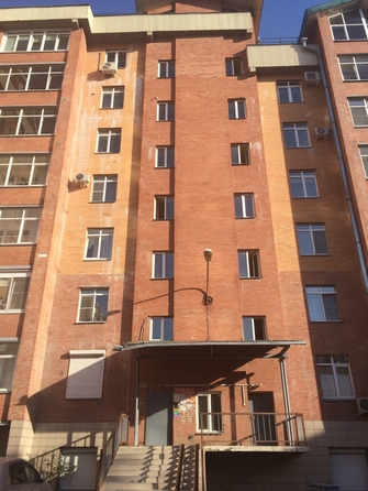 
  Сдам 3-комн. квартиру 97 м². Фото 1.
