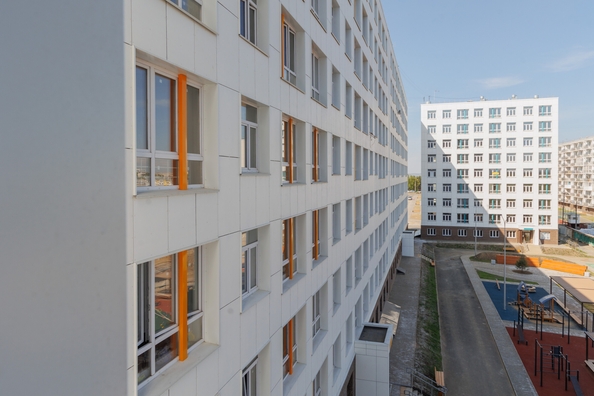 
  Продается 2-комн. квартира 58.2 м², в ЖК Юго-Западный, дом 17. Фото 2.