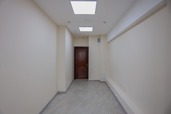 
  Сдается универсальное помещение 294.7 м². Фото 7.
