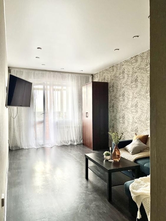 
  Продается 1-комн. квартира 26.8 м², в ЖК Изумруд, 1 очередь, б/с 1, 2, 3. Фото 7.