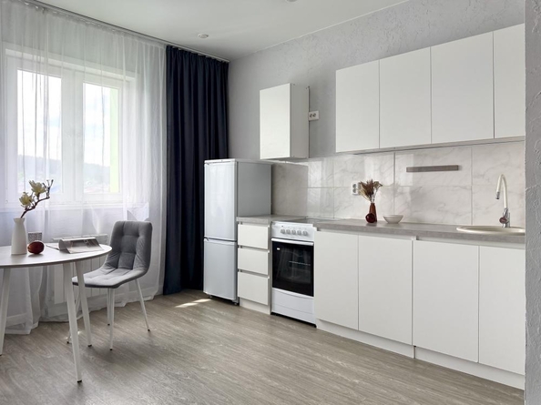 
  Продается 1-комн. квартира 36 м², в ЖК Радужный мкр, дом 8-10. Фото 12.