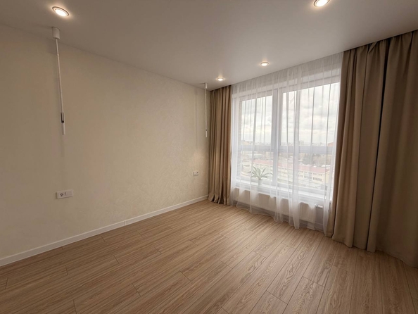 
  Продается 2-комн. квартира 41 м², в ЖК Стрижи Сити, блок-секции 6,7. Фото 8.