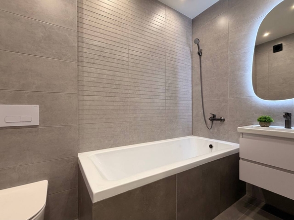 
  Продается 4-комн. квартира 79.3 м², в ЖК Квартал Стрижи, 2 очередь. Фото 5.
