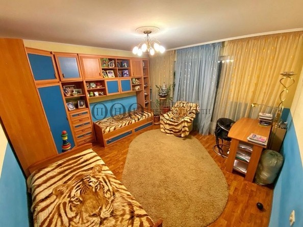 
   Продам 5-комнатную, 101.7 м², Комсомольский пр-кт, 63

. Фото 1.