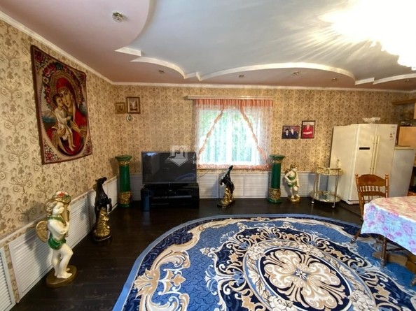 
   Продам дом, 250 м², Кемерово

. Фото 14.