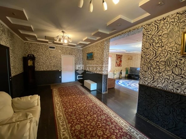 
   Продам дом, 250 м², Кемерово

. Фото 17.
