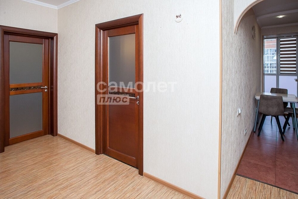 
   Продам 2-комнатную, 69.6 м², Шахтеров (Гравелит) тер, 103

. Фото 7.