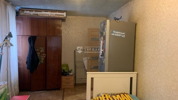 
   Продам 3-комнатную, 62 м², Сибиряков-Гвардейцев (2/3-Л) тер, 15

. Фото 1.