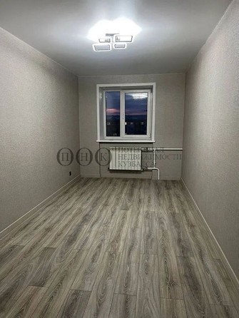 
   Продам 2-комнатную, 46 м², Леонова ул, 24

. Фото 2.