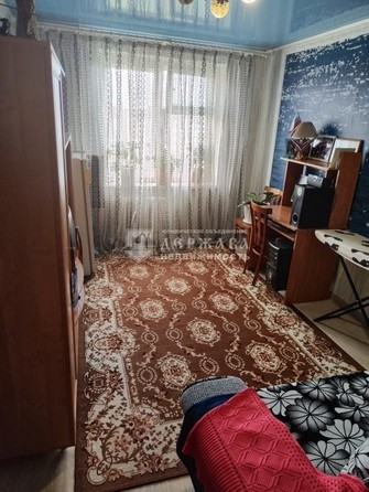 
   Продам 3-комнатную, 61 м², 1-я (Мичуринец-2 тер. СНТ) ул, 11

. Фото 10.
