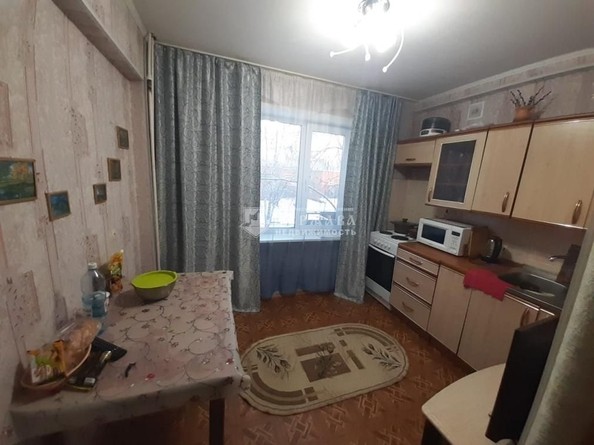 
   Продам 2-комнатную, 48.4 м², Кузбасский пер

. Фото 4.