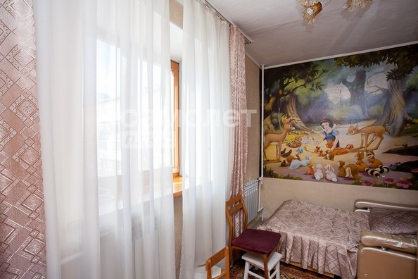 
   Продам 4-комнатную, 61.4 м², Сибиряков-Гвардейцев ул, 13

. Фото 8.