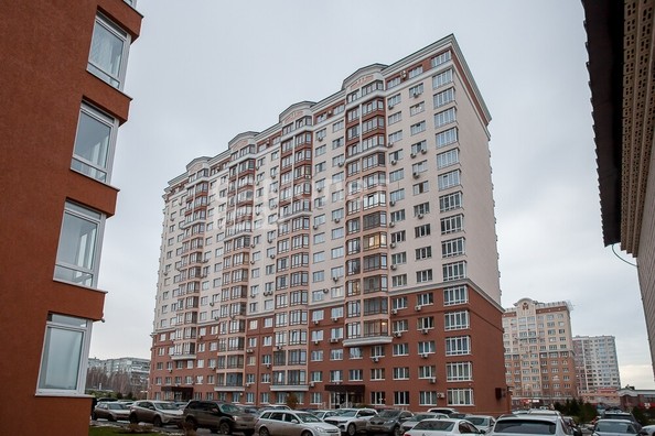 
   Продам 3-комнатную, 57.1 м², Московский пр-кт, корпус 1

. Фото 32.