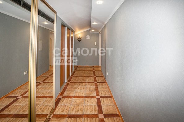 
   Продам 4-комнатную, 110 м², Щегловский пер, 10а

. Фото 34.