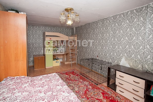 
   Продам 1-комнатную, 33 м², Веры Волошиной ул, 31

. Фото 4.