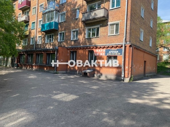 
   Сдам помещение свободного назначения, 250 м², Ленина ул, 46А

. Фото 1.