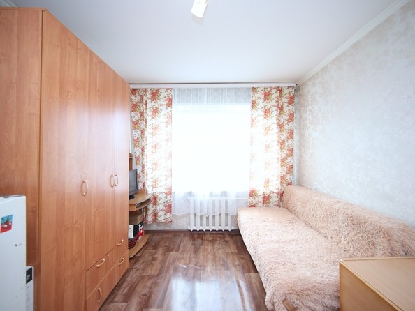 
   Продам 1-комнатную, 16.6 м², Сибиряков-Гвардейцев ул, 19

. Фото 1.