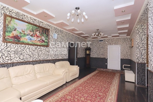 
   Продам дом, 250 м², Кемерово

. Фото 2.