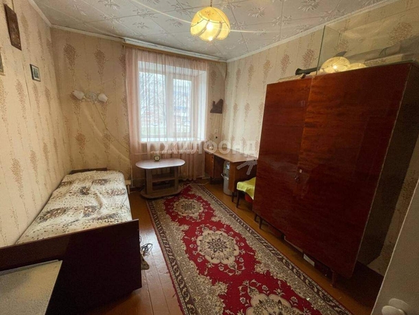 
   Продам 3-комнатную, 71.2 м², Оренбургская тер, 6

. Фото 2.