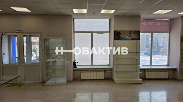 
   Продам помещение свободного назначения, 195.4 м², Ленина ул, 39

. Фото 4.