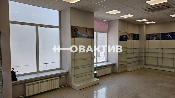 
   Сдам помещение свободного назначения, 195.4 м², Ленина ул, 39

. Фото 4.