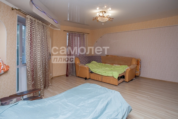 
   Продам 2-комнатную, 89.9 м², Веры Волошиной ул, 41б

. Фото 7.