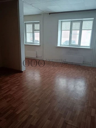 
   Продам 1-комнатную, 34 м², Свободы ул, 33а

. Фото 2.