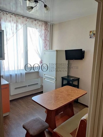 
   Продам 2-комнатную, 54.4 м², Сарыгина ул, 35

. Фото 2.