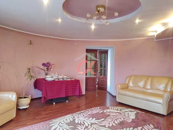 
  Продается 4-комн. квартира 136.3 м². Фото 1.