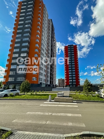 
   Продам 4-комнатную, 76.6 м², Октябрьский пр-кт, кор.Б

. Фото 14.