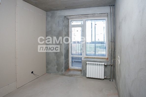 
   Продам 1-комнатную, 37.3 м², Строителей б-р, 67

. Фото 1.