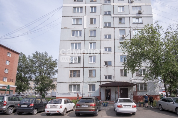 
   Продам 2-комнатную, 48.6 м², Шахтеров пр-кт, кор.А

. Фото 36.