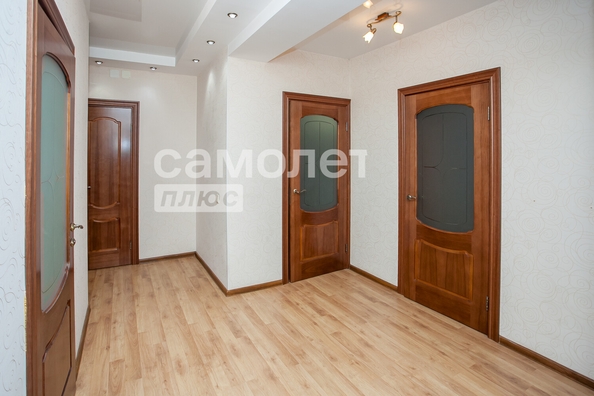 
   Продам 3-комнатную, 80.4 м², Красная ул, 5

. Фото 24.