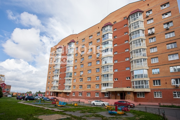 
   Продам 1-комнатную, 51.8 м², Дружбы ул, 35б

. Фото 1.