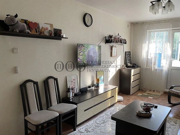 
   Продам 3-комнатную, 56.1 м², Сибиряков-Гвардейцев ул, 330

. Фото 3.