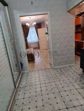 
   Продам 1-комнатную, 38.2 м², Шахтеров (Гравелит) тер, 74

. Фото 5.