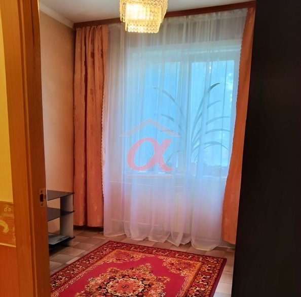 
   Продам 4-комнатную, 74 м², Шахтеров (Гравелит) тер, 85А

. Фото 4.