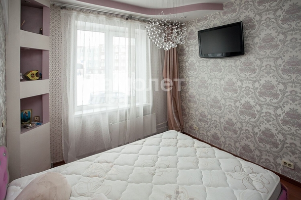 
   Продам 4-комнатную, 96 м², 

. Фото 3.