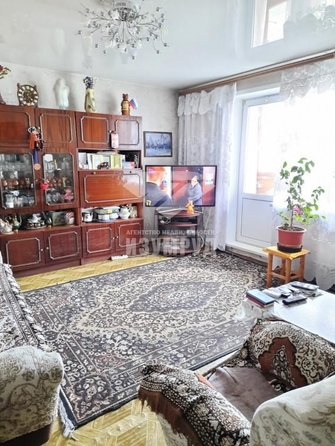 
   Продам 3-комнатную, 63.6 м², Молодежный (Заозерный) тер, 6

. Фото 7.