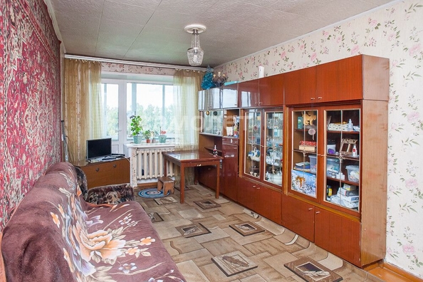 
   Продам 2-комнатную, 43.9 м², Сибиряков-Гвардейцев (2/3-Л) тер, 20

. Фото 7.