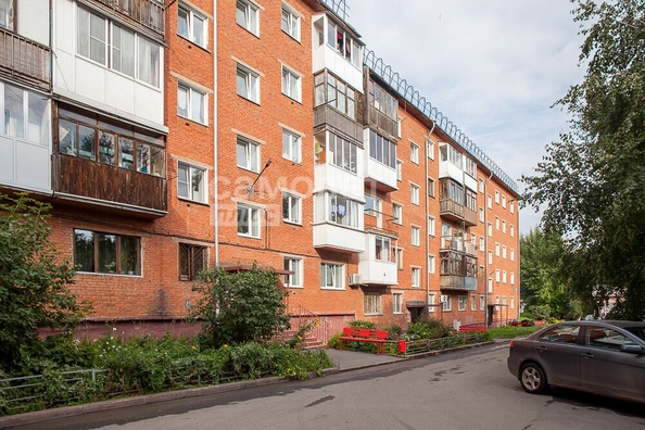 
   Продам 2-комнатную, 43.9 м², Сибиряков-Гвардейцев (2/3-Л) тер, 20

. Фото 10.