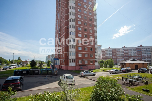 
   Продам 3-комнатную, 73 м², Шахтеров (Гравелит) тер, 119

. Фото 8.