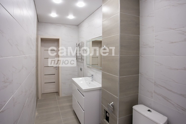 
   Продам 3-комнатную, 73 м², Шахтеров (Гравелит) тер, 119

. Фото 10.