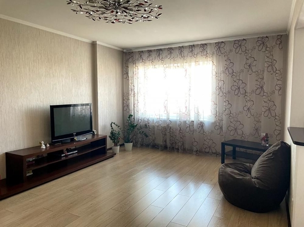 
   Продам 3-комнатную, 85.1 м², Шахтеров (Гравелит) тер, 72

. Фото 5.